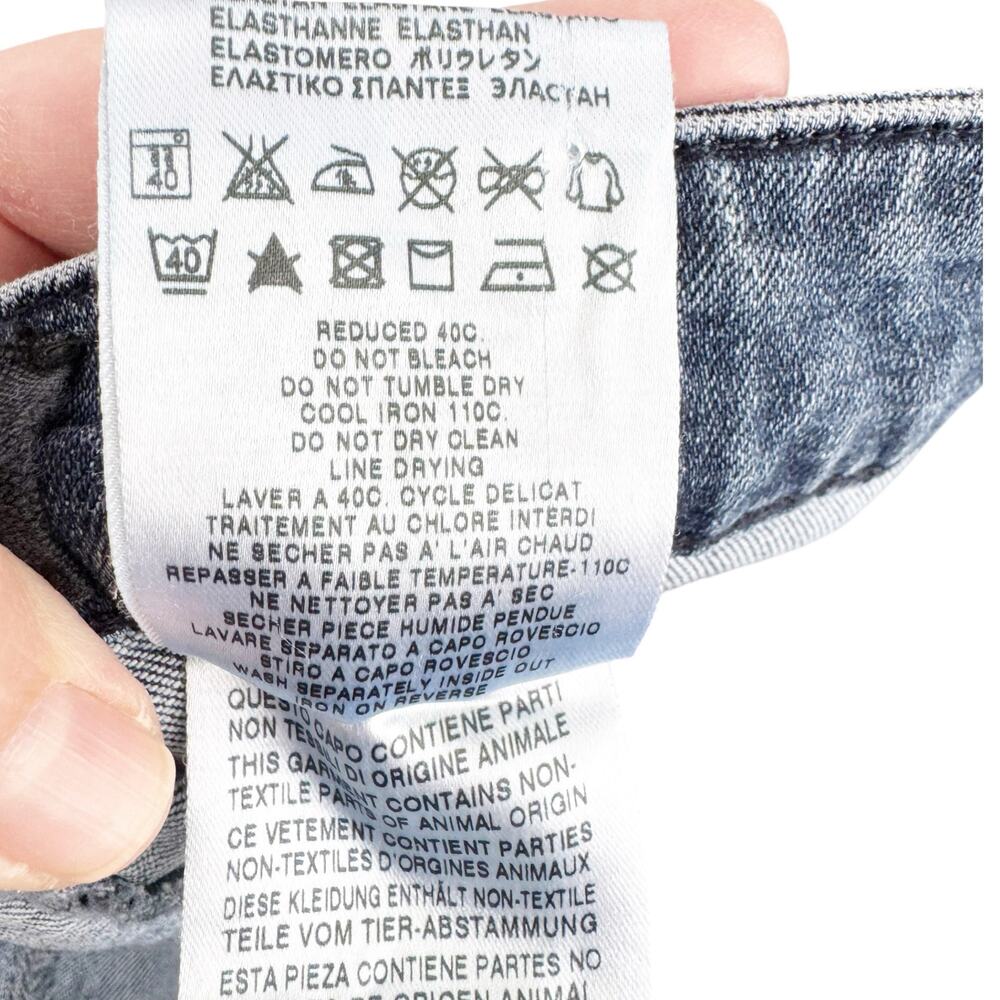 Love Moschino Mid Rise Straight Leg Jeans Allover Heart Print Back Right Pocket - Picture 12 of 13